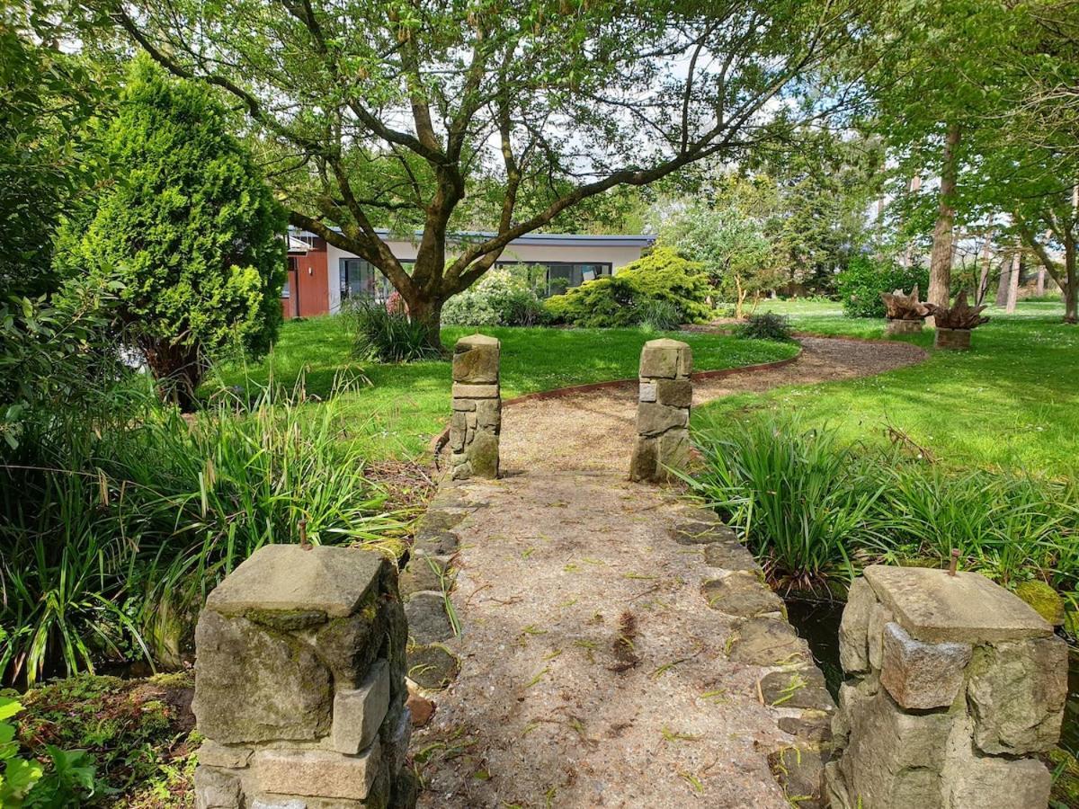 Tranquil & Unique Villa On The Uk'S Sunniest Place Ratton Eksteriør bilde
